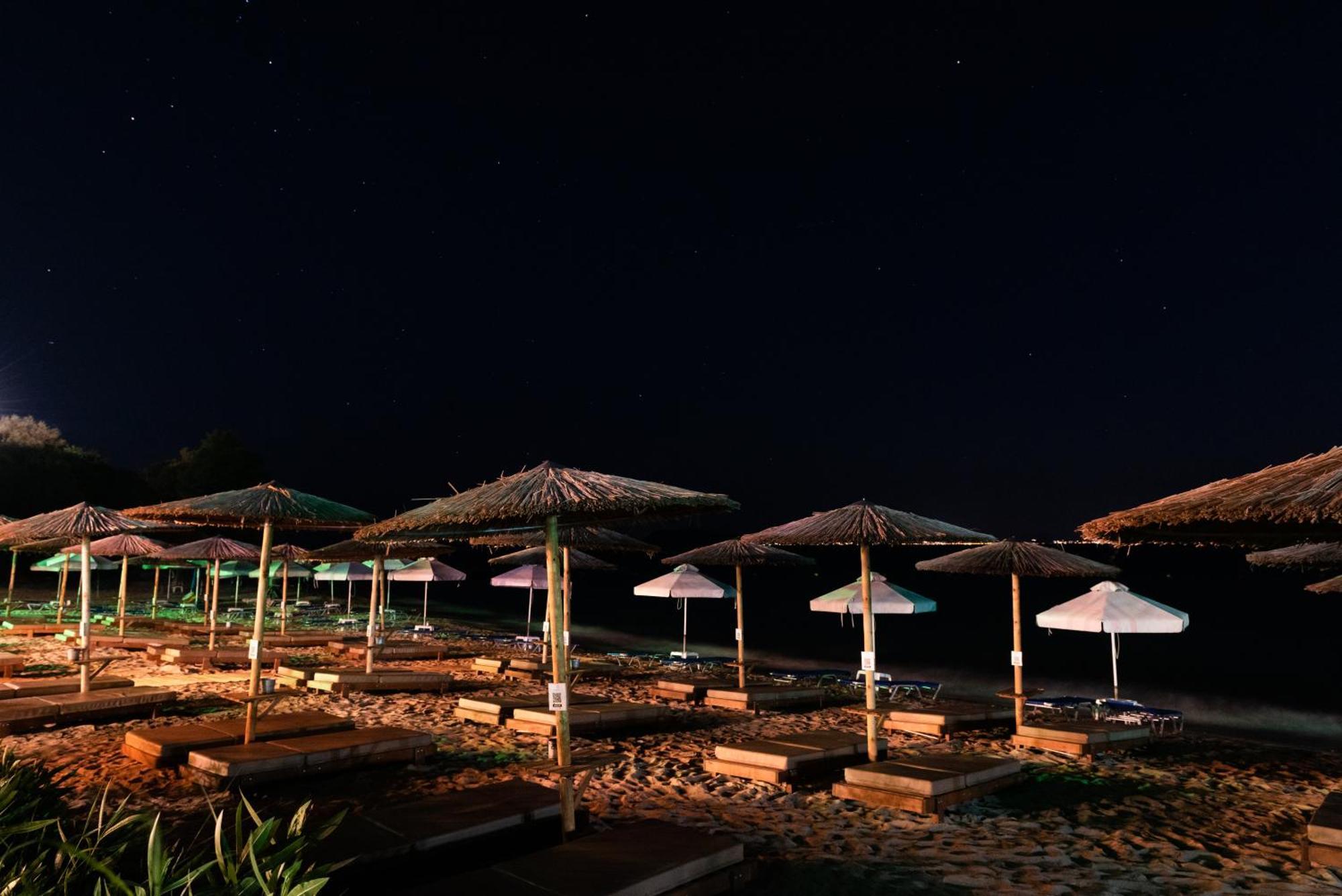 Camping Castello 네오스마르마라스 외부 사진